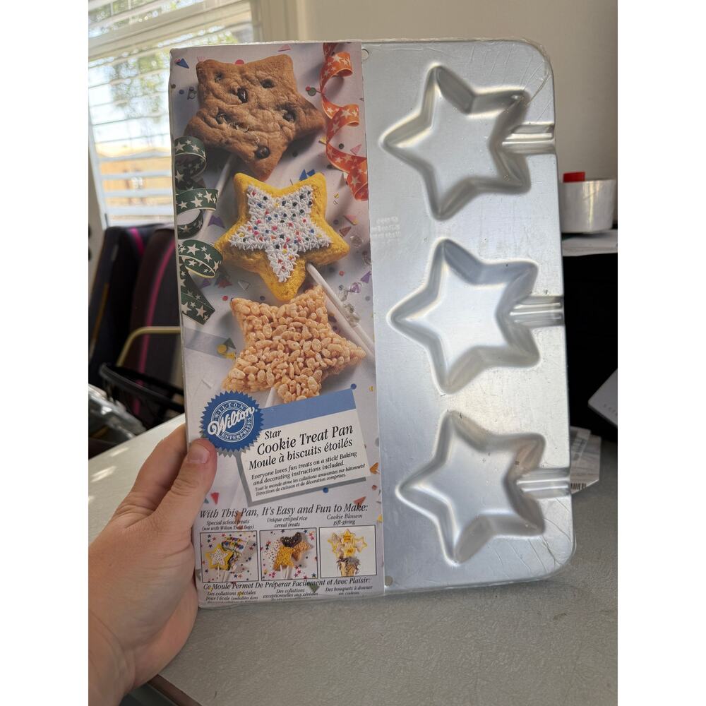 Vintage Wilton Retired Star Cookie Treat Pan (6) Baking Pan #2105-8102 Holiday